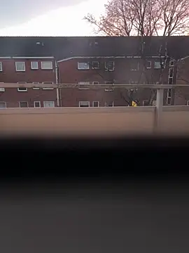 key18cm online show from March 17, 2025, 5:49 pm