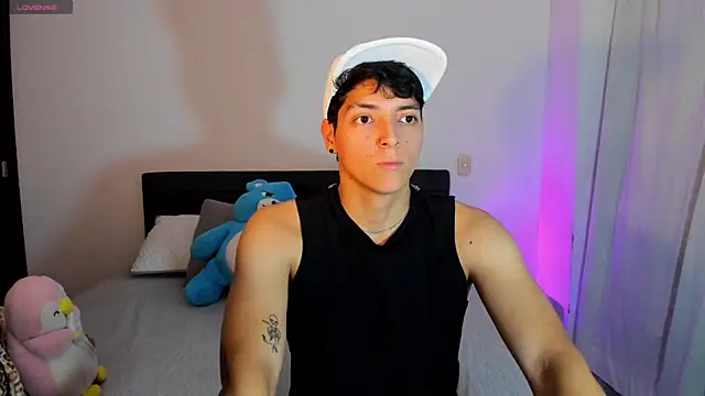 Snapshot of _JacobMiller__ chatting on October 6, 2025, 7:14 pm JacobMiller online show from October 6, 2025, 7:14 pm