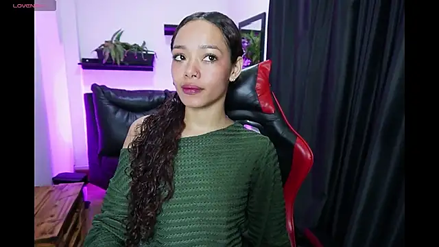 Snapshot of sara_sharma_ chatting on December 2, 2025, 2:41 pm sara sharma online show from December 2, 2025, 2:41 pm