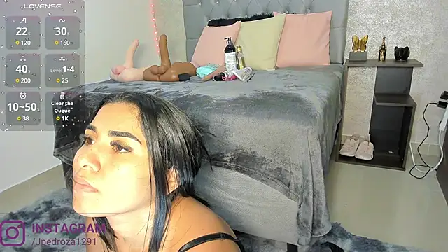 Snapshot of crystal_beennz chatting on March 5, 2025, 4:24 am crystal beennz online show from March 5, 2025, 4:24 am