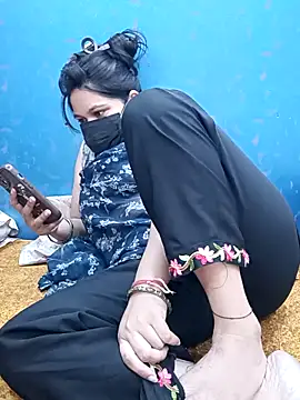 Snapshot of Sangitalive chatting on June 4, 2026, 5:01 am Sangitalive online show from June 4, 2026, 5:01 am