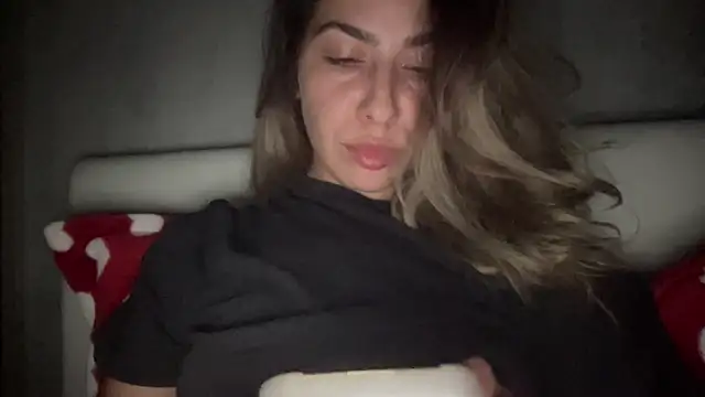 sarrah rossy online show from October 31, 2025, 9:32 pm