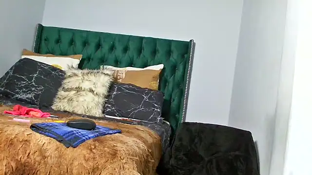 victora3 online show from February 23, 2026, 1:33 pm