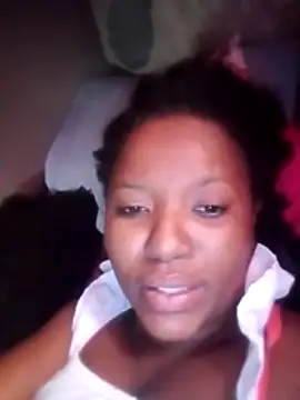 Snapshot of Coco_Nile chatting on July 6, 2026, 1:51 pm Coco Nile online show from July 6, 2026, 1:51 pm