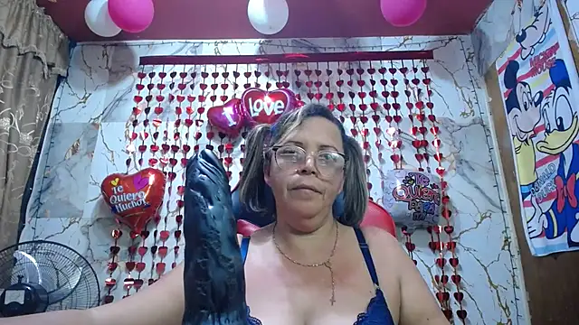 alina maturehot online show from February 13, 2026, 9:09 am