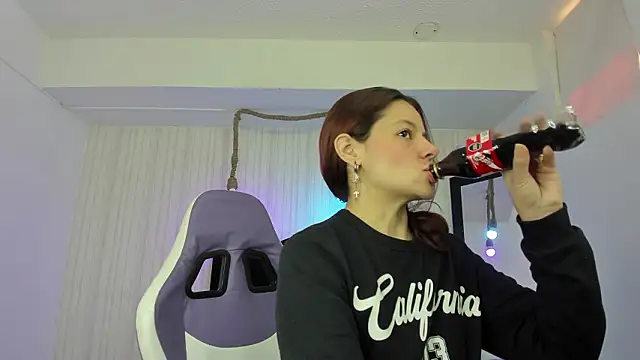 nicky angel1 online show from March 2, 2026, 7:54 pm