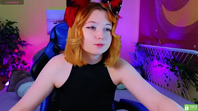 Snapshot of MizukiNoYoru chatting on February 24, 2025, 8:36 pm MizukiNoYoru online show from February 24, 2025, 8:36 pm