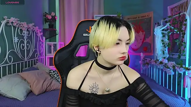 Akemi Sora  online show from March 1, 2025, 9:29 am