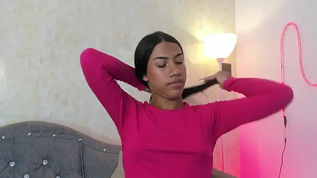 Snapshot of AntoniSantoss chatting on November 12, 2025, 7:51 pm AntoniSantoss online show from November 12, 2025, 7:51 pm