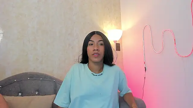 Snapshot of AntoniSantoss chatting on October 25, 2025, 7:36 pm AntoniSantoss online show from October 25, 2025, 7:36 pm