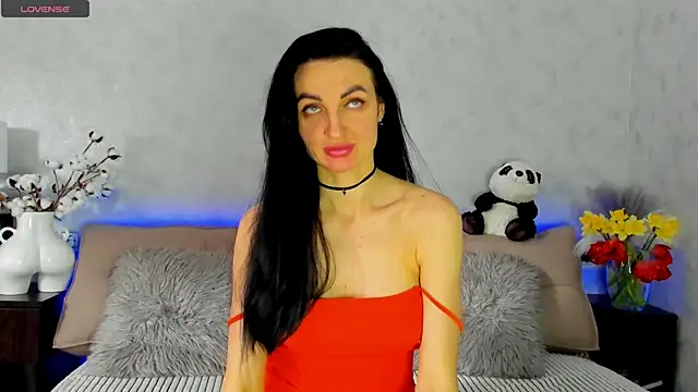 Tina Mart online show from April 20, 2026, 11:35 am