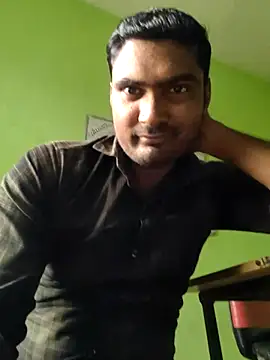 Snapshot of ccuteboyyyy chatting on November 22, 2025, 6:01 am ccuteboyyyy online show from November 22, 2025, 6:01 am