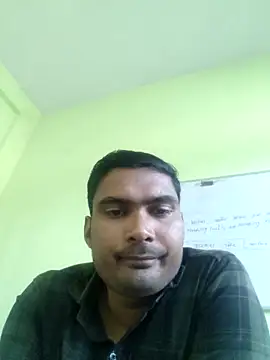 Snapshot of ccuteboyyyy chatting on November 20, 2025, 6:14 am ccuteboyyyy online show from November 20, 2025, 6:14 am
