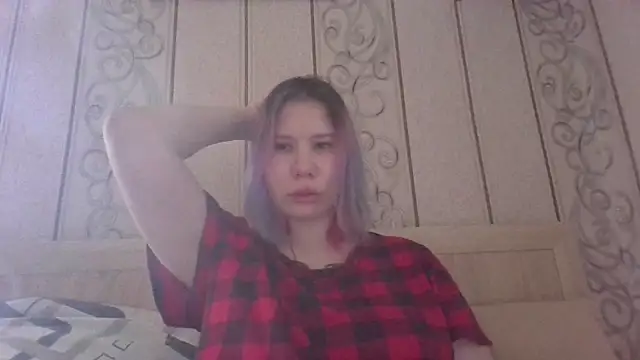 Little kitsune1707 online show from September 25, 2025, 10:10 am