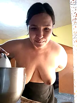 Snapshot of vereel2 chatting on February 20, 2025, 2:46 pm vereel2 online show from February 20, 2025, 2:46 pm