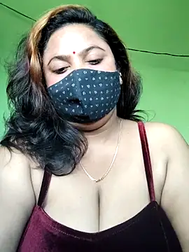 rani130 online show from November 11, 2025, 1:11 am