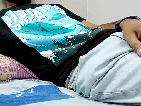 Lustyluckyy online show from September 30, 2025, 4:13 pm