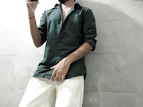 Lustyluckyy online show from September 27, 2025, 8:37 pm