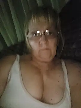 Violet5364 online show from April 10, 2026, 8:49 pm