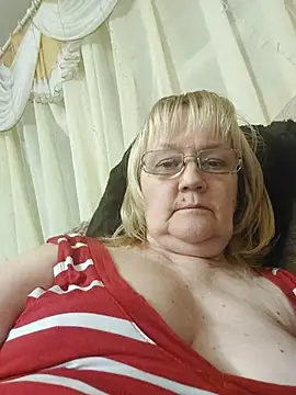 Violet5364 online show from February 28, 2026, 9:14 pm