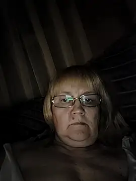 Violet5364 online show from April 12, 2026, 8:45 pm