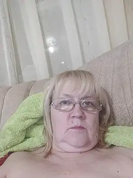 Violet5364 online show from December 4, 2025, 8:41 pm