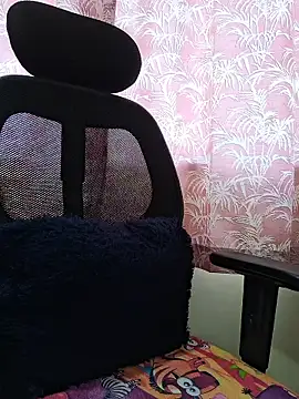 Jassi Does online show from November 22, 2025, 8:35 am