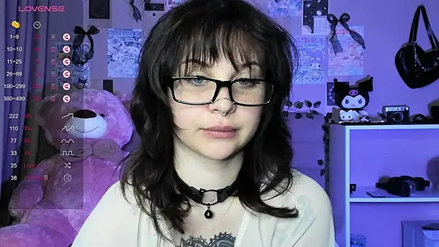 marynixoxo online show from February 26, 2026, 4:29 pm