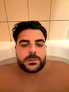 Sex-10-10 online show from October 18, 2025, 3:14 pm