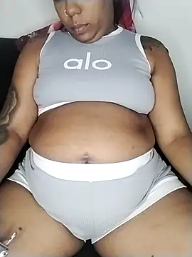 Snapshot of emma_purple_ chatting on October 27, 2025, 9:49 pm emma purple online show from October 27, 2025, 9:49 pm