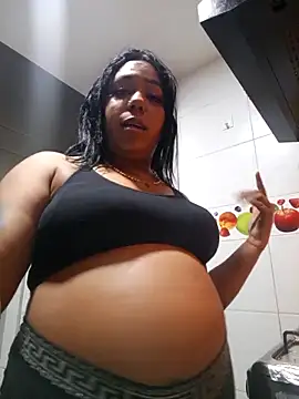 Snapshot of emma_purple_ chatting on March 14, 2025, 4:21 am emma purple online show from March 14, 2025, 4:21 am