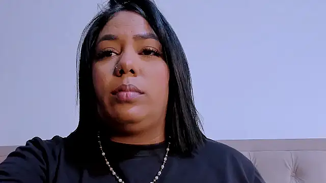 Snapshot of emma_purple_ chatting on March 21, 2025, 6:18 pm emma purple online show from March 21, 2025, 6:18 pm