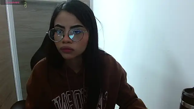 Sussan love01 online show from March 4, 2025, 2:53 pm