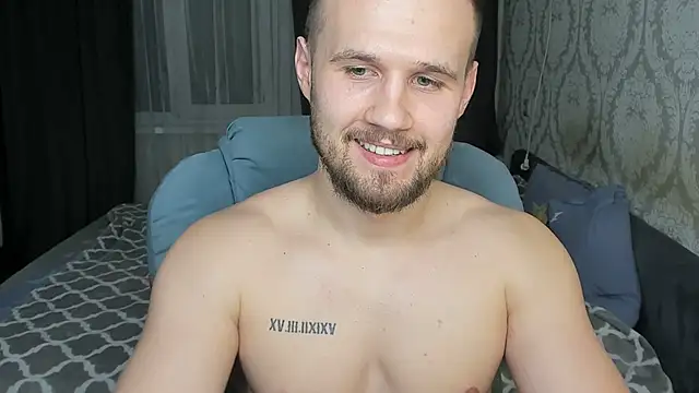 Snapshot of Vladik_b chatting on February 12, 2025, 10:04 pm Vladik b online show from February 12, 2025, 10:04 pm