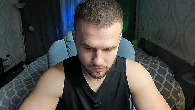 Snapshot of Vladik_b chatting on March 3, 2025, 5:09 pm Vladik b online show from March 3, 2025, 5:09 pm