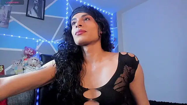 Snapshot of Meghan_hott chatting on March 2, 2026, 8:27 pm Meghan hott online show from March 2, 2026, 8:27 pm