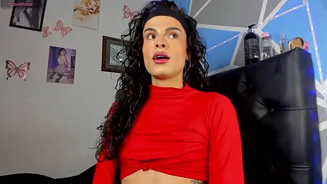 Snapshot of Meghan_hott chatting on January 9, 2026, 3:24 am Meghan hott online show from January 9, 2026, 3:24 am