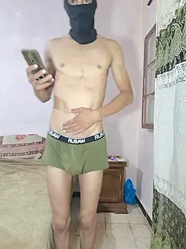 Snapshot of ahmedhbh chatting on July 9, 2026, 11:59 pm ahmedhbh online show from July 9, 2026, 11:59 pm