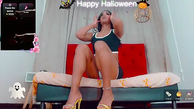 katha Crawford online show from October 29, 2025, 7:13 pm