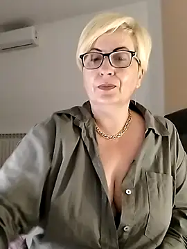 Pumabionda online show from March 23, 2026, 2:39 pm