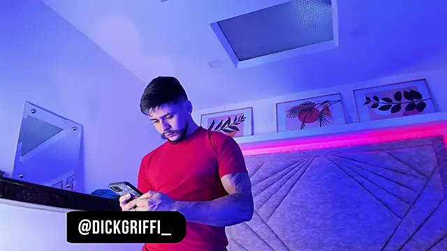 Snapshot of DickGriffith_ chatting on February 19, 2025, 12:11 pm DickGriffith online show from February 19, 2025, 12:11 pm