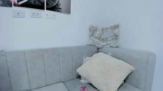 sarita bigbooty  online show from February 25, 2025, 5:19 am