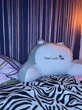 FlowerLove109 online show from March 13, 2025, 9:59 pm