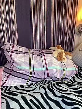 FlowerLove109 online show from February 21, 2025, 9:45 am