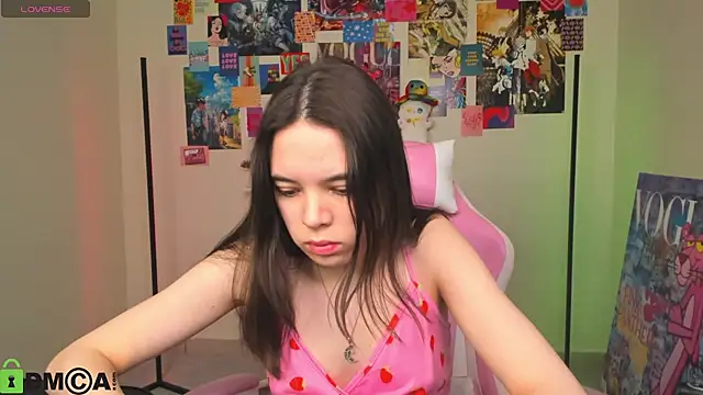 Snapshot of Chio_Mio chatting on March 13, 2025, 1:07 pm Chio Mio online show from March 13, 2025, 1:07 pm