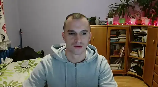 OskarBreno online show from March 11, 2025, 7:03 pm