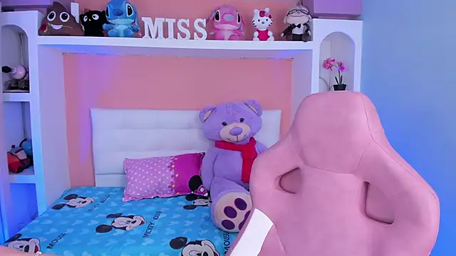 Snapshot of miss___megan chatting on October 9, 2025, 2:34 am miss megan online show from October 9, 2025, 2:34 am