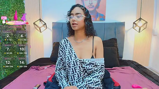 Alice simmons online show from December 16, 2025, 2:21 pm