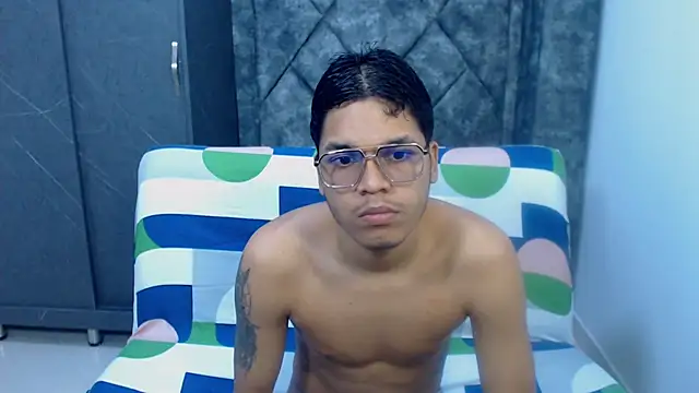 David Gil19 online show from January 9, 2026, 3:35 am