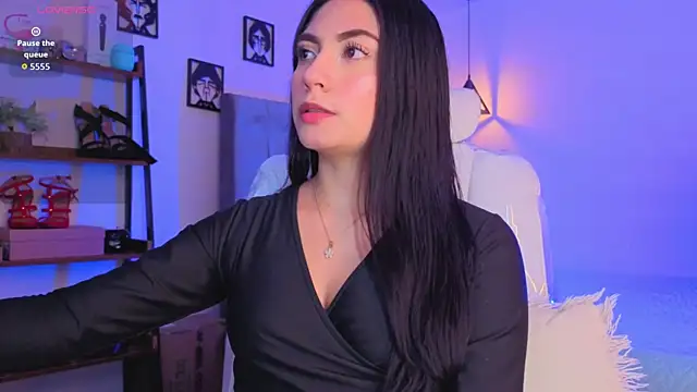 Snapshot of Miller_Vanessa_ chatting on May 7, 2026, 8:56 pm Miller Vanessa online show from May 7, 2026, 8:56 pm